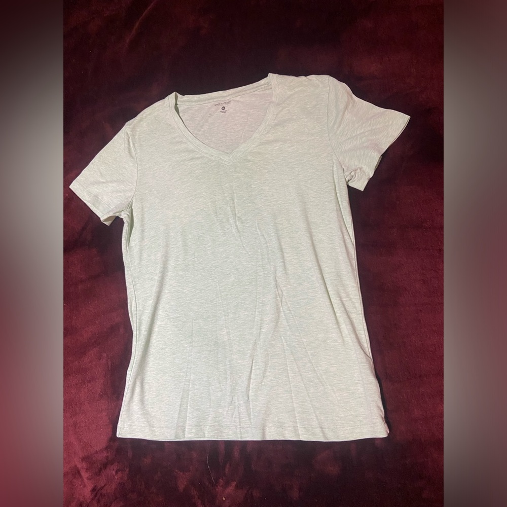 Women’s athletic tees